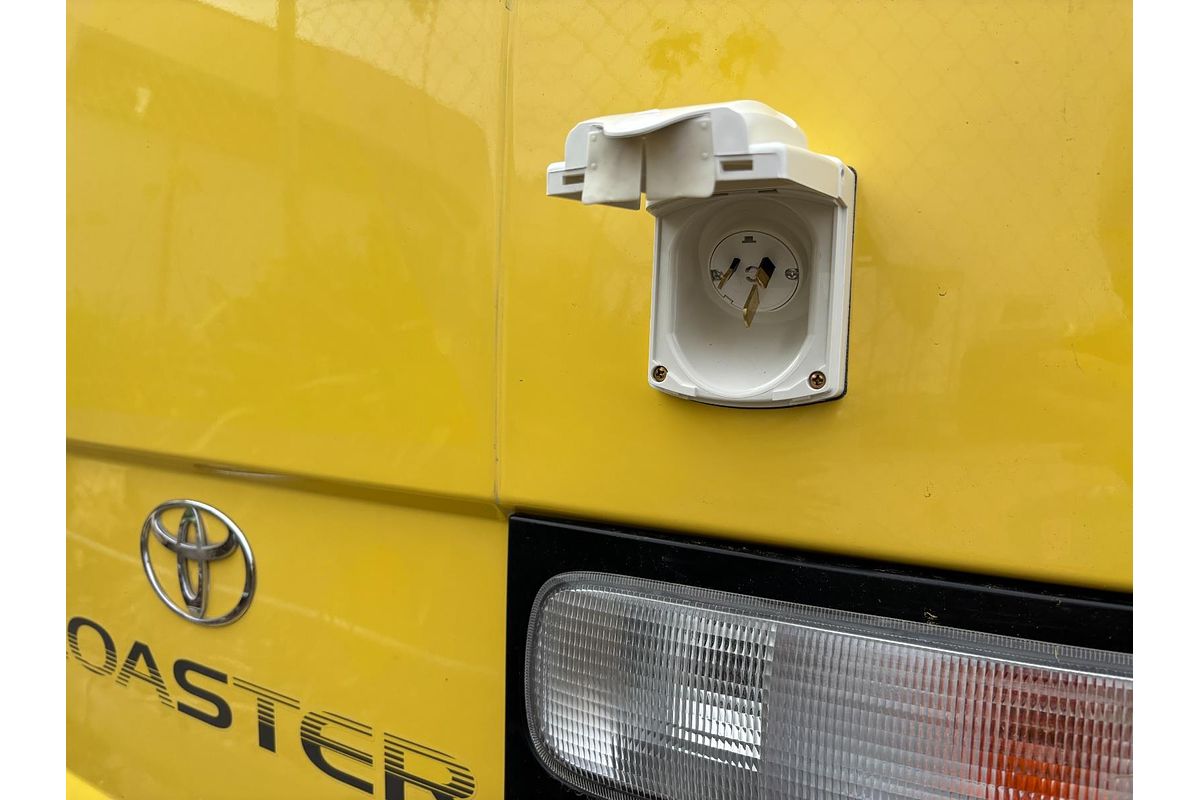 2013 Toyota COASTER