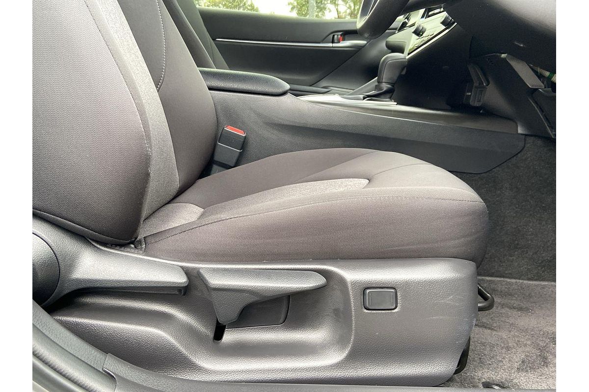 2021 Toyota Camry Ascent AXVH70R