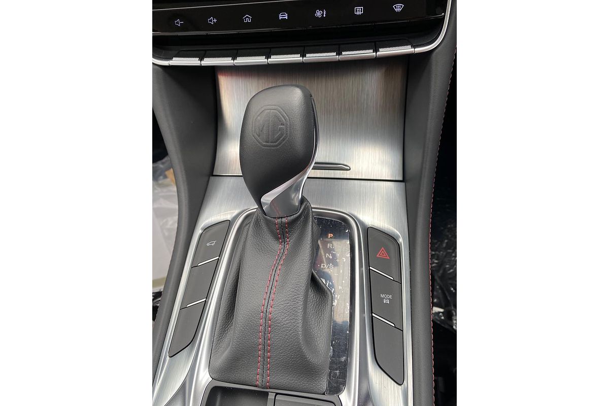 2024 MG HS Excite SAS23