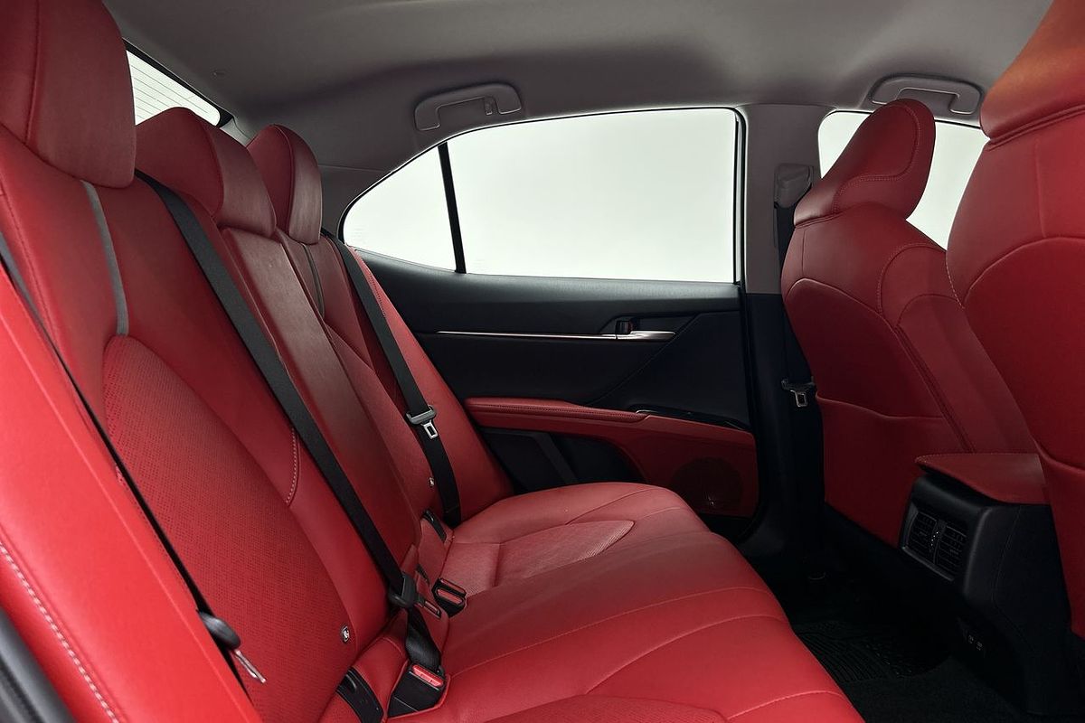 2020 Toyota Camry SX ASV70R