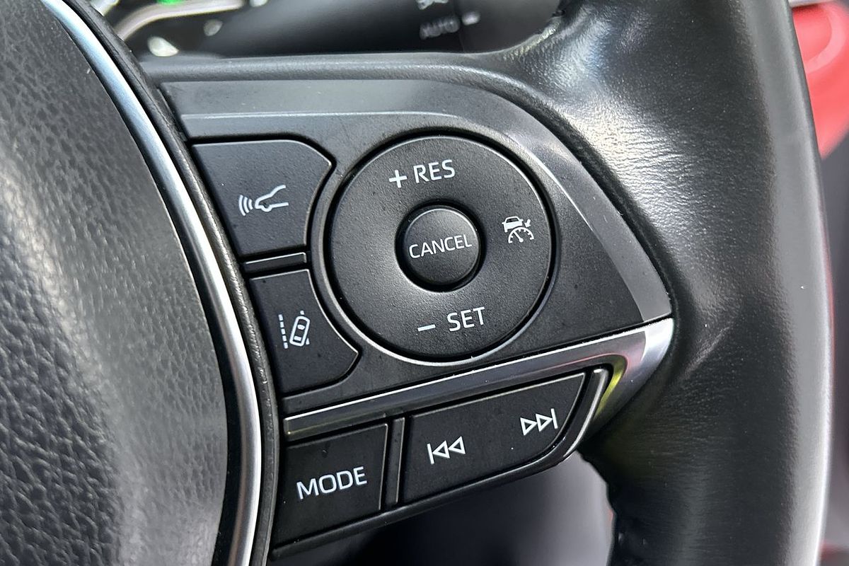 2020 Toyota Camry SX ASV70R