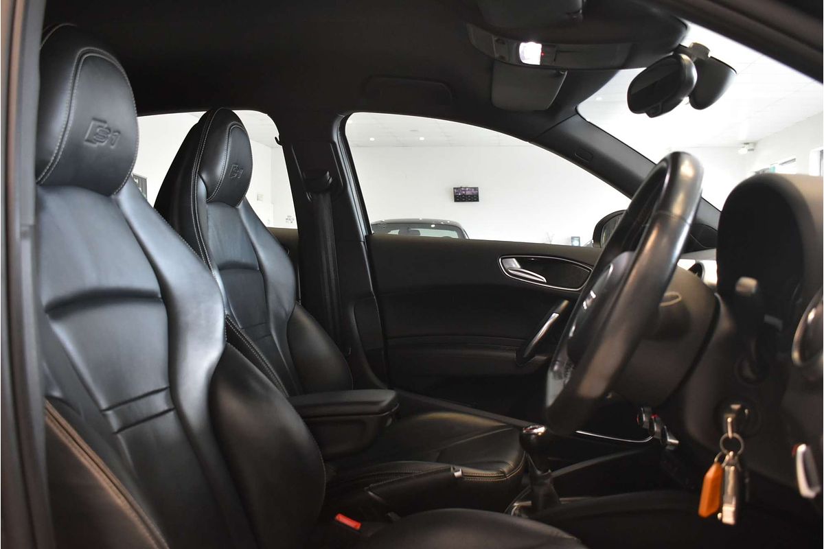 2015 Audi S1 8X