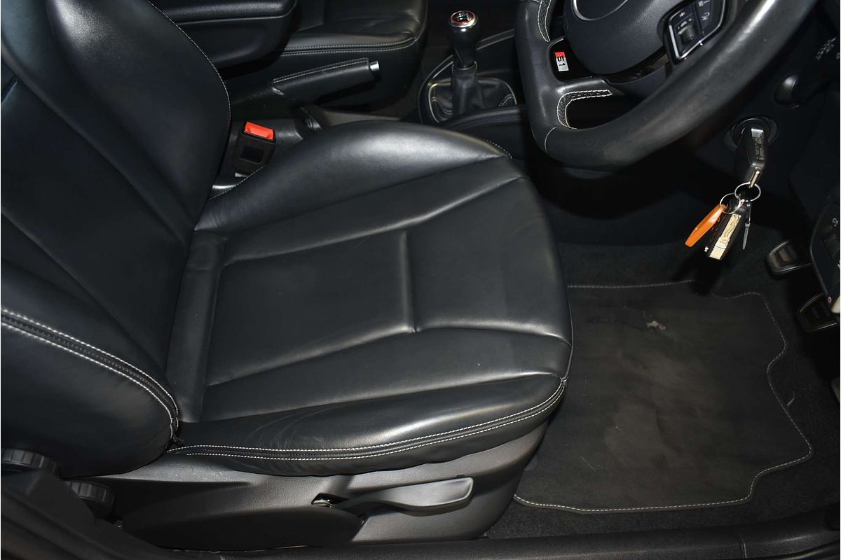 2015 Audi S1 8X