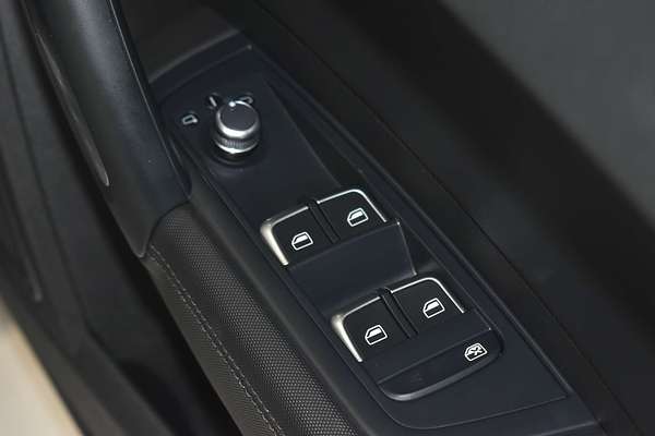 2015 Audi S1 8X