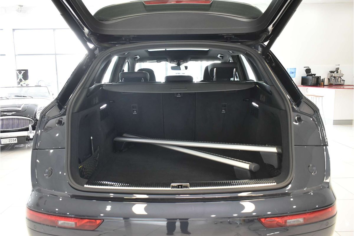 2019 Audi Q5 45 TFSI sport FY