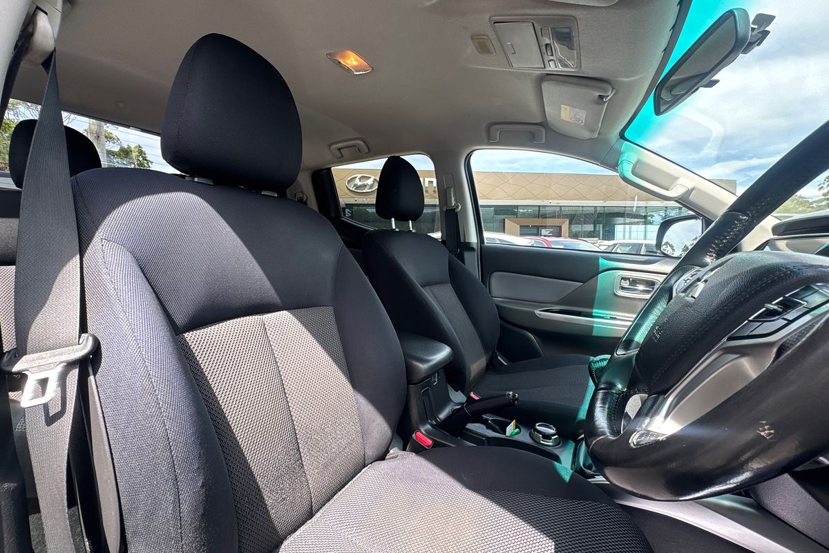 2017 Mitsubishi Triton GLS MQ 4X4
