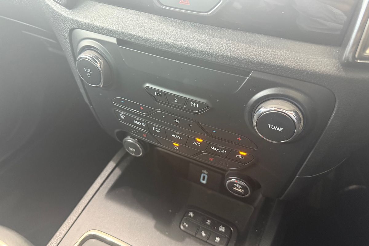 2018 Ford Everest Titanium UA II