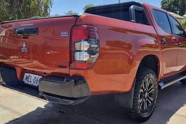 2020 Mitsubishi Triton GSR MR 4X4