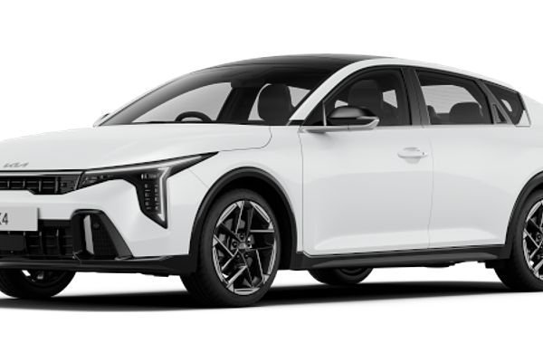 2025 Kia K4 GT-Line CL4m