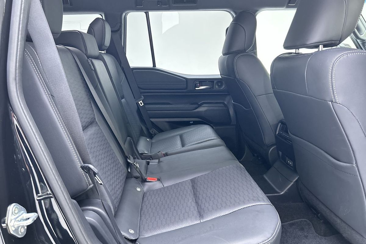 2024 Toyota Landcruiser Prado VX GDJ251R
