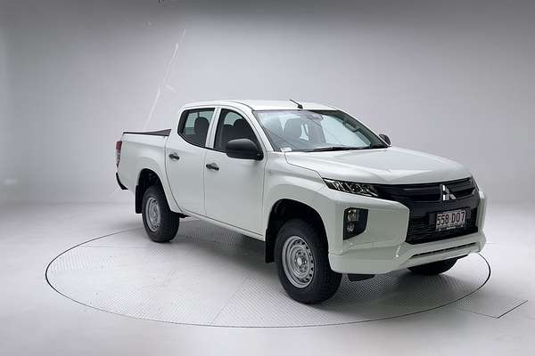 2021 Mitsubishi Triton GLX MR 4X4
