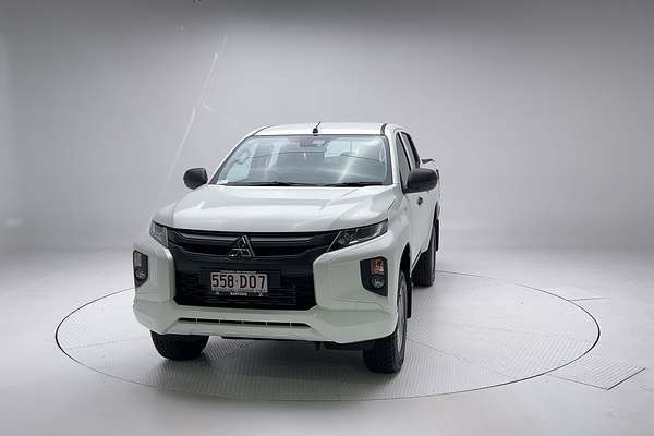2021 Mitsubishi Triton GLX MR 4X4