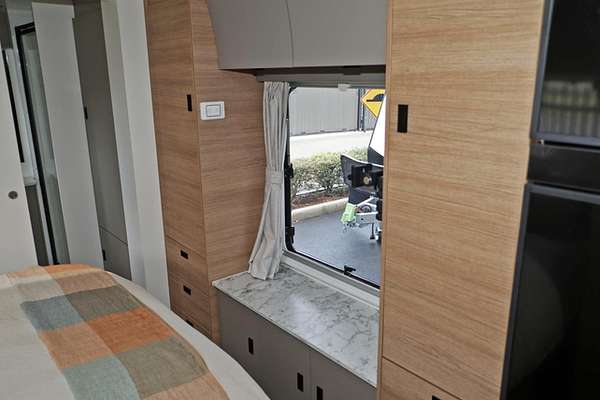 2024 Jayco SILVERLINE CARAVAN 24.75-2.SL-MY24
