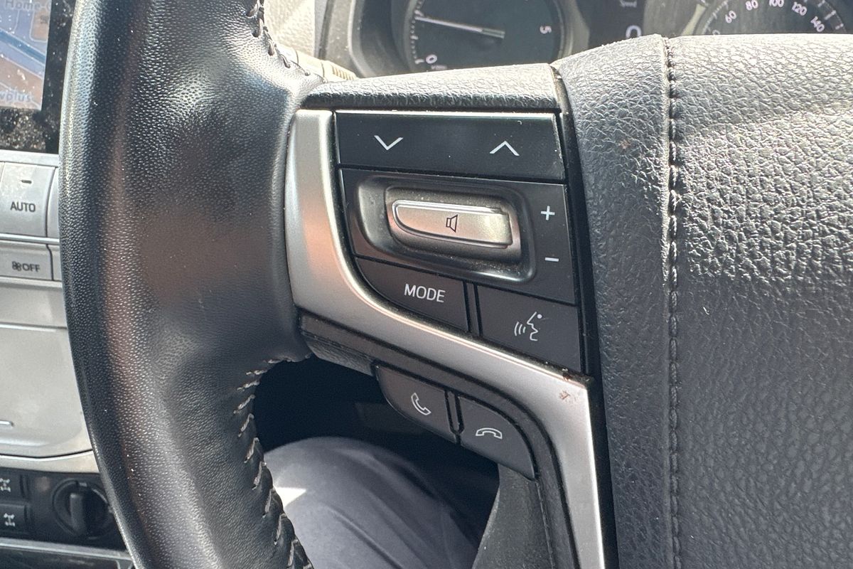 2023 Toyota Landcruiser Prado VX GDJ150R
