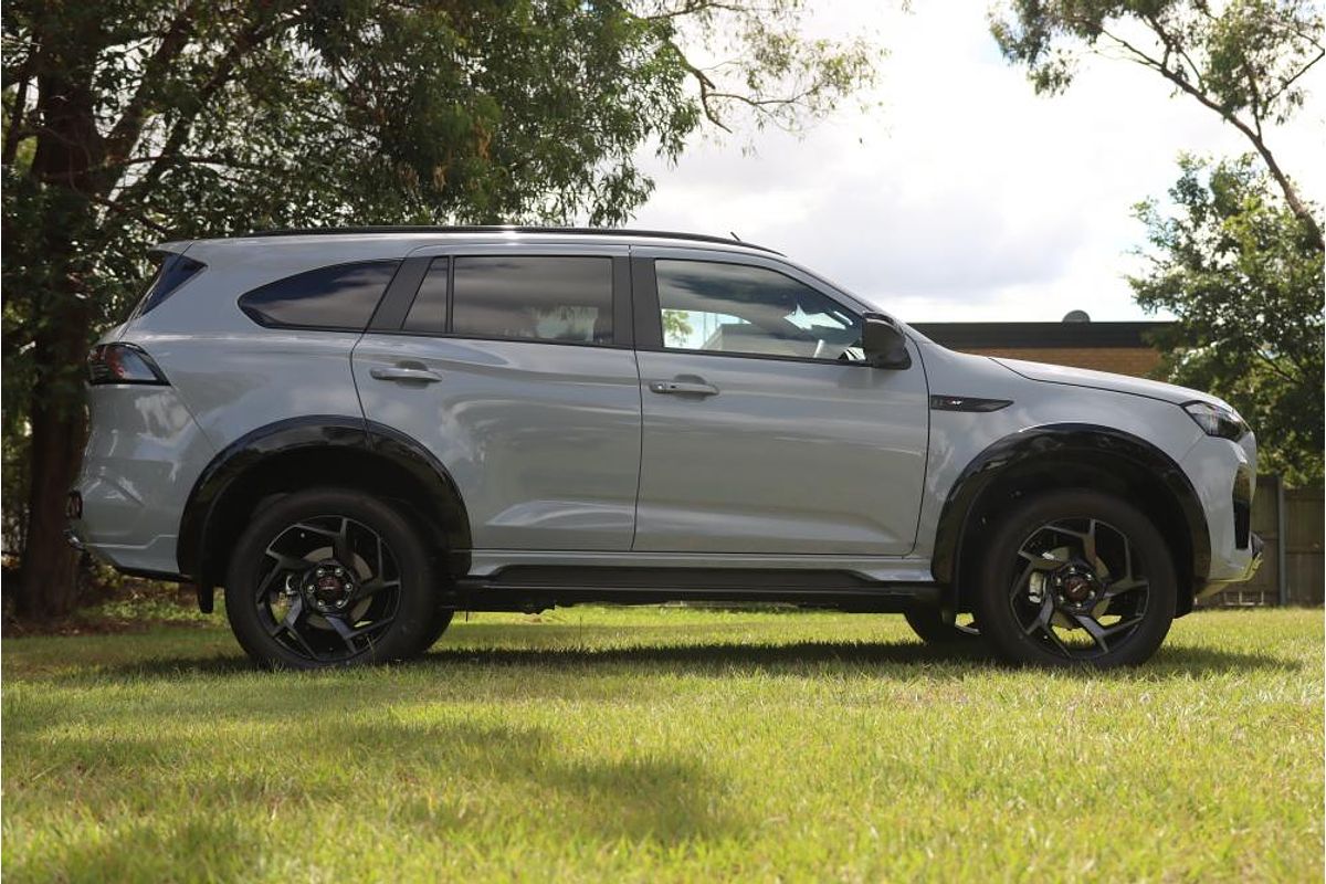 2024 Isuzu MU-X X-TERRAIN