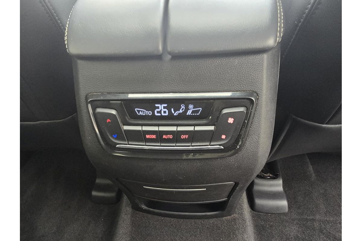 2022 LDV D90 Executive SV9A