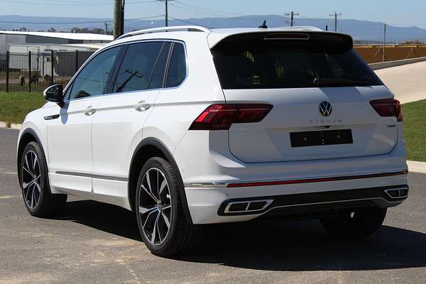 2024 Volkswagen Tiguan 162TSI R-Line 5N