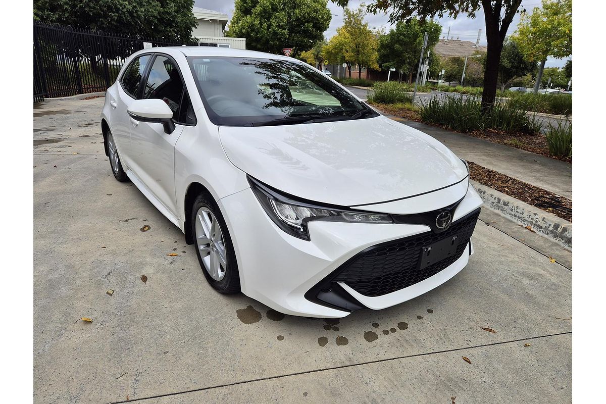 2021 Toyota Corolla Ascent Sport MZEA12R