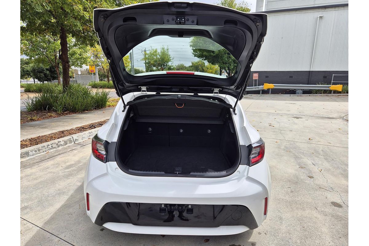 2021 Toyota Corolla Ascent Sport MZEA12R