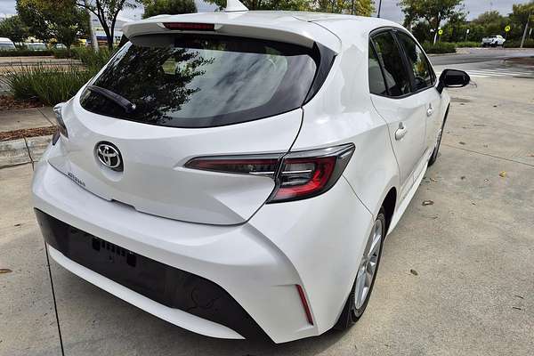 2021 Toyota Corolla Ascent Sport MZEA12R