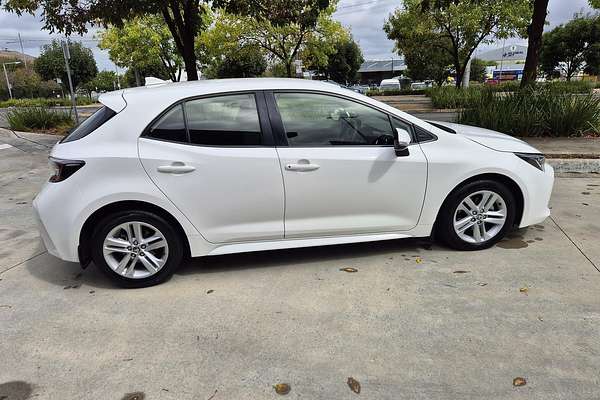 2021 Toyota Corolla Ascent Sport MZEA12R