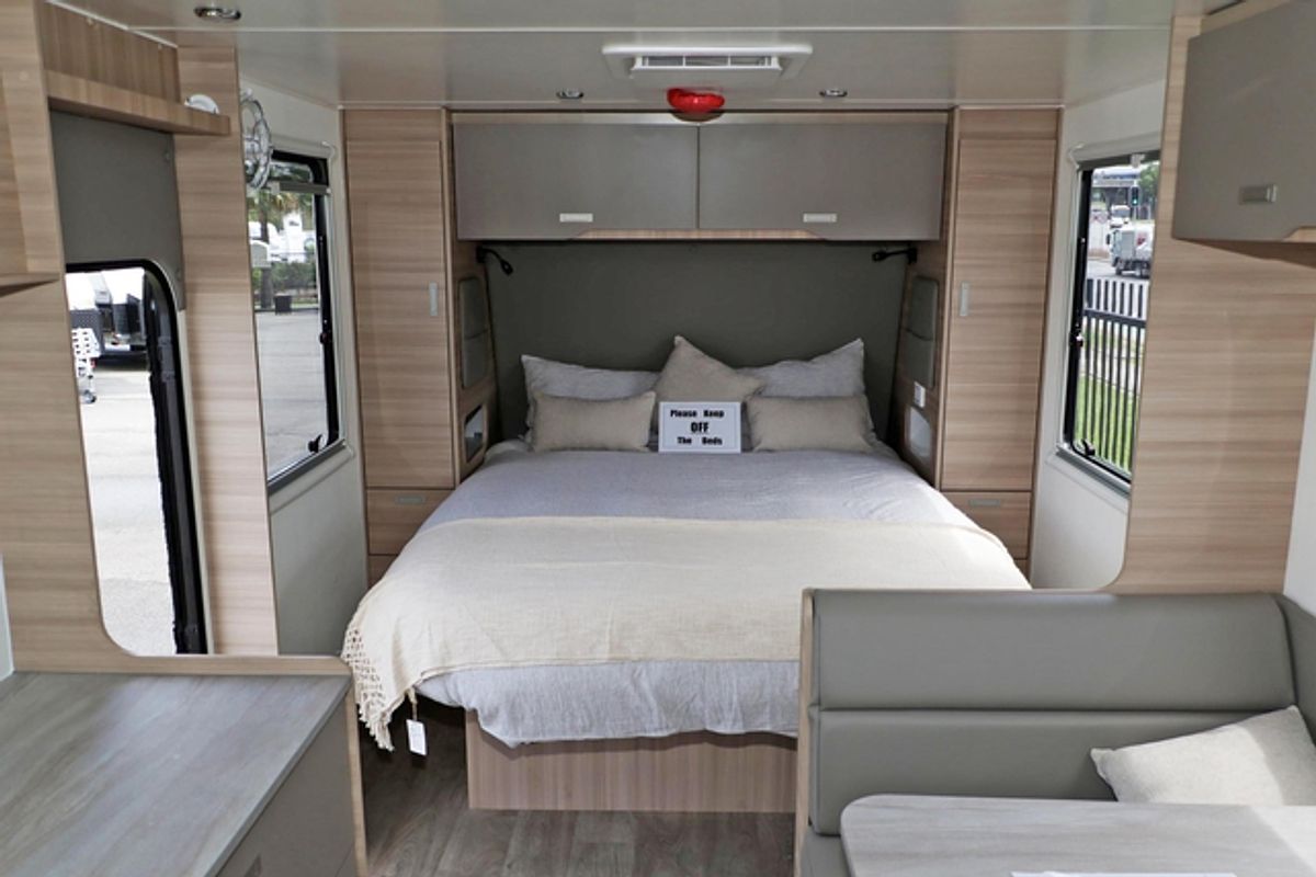 2025 Jayco ALL TERRAIN CARAVAN 22.68-1.AT-MY25