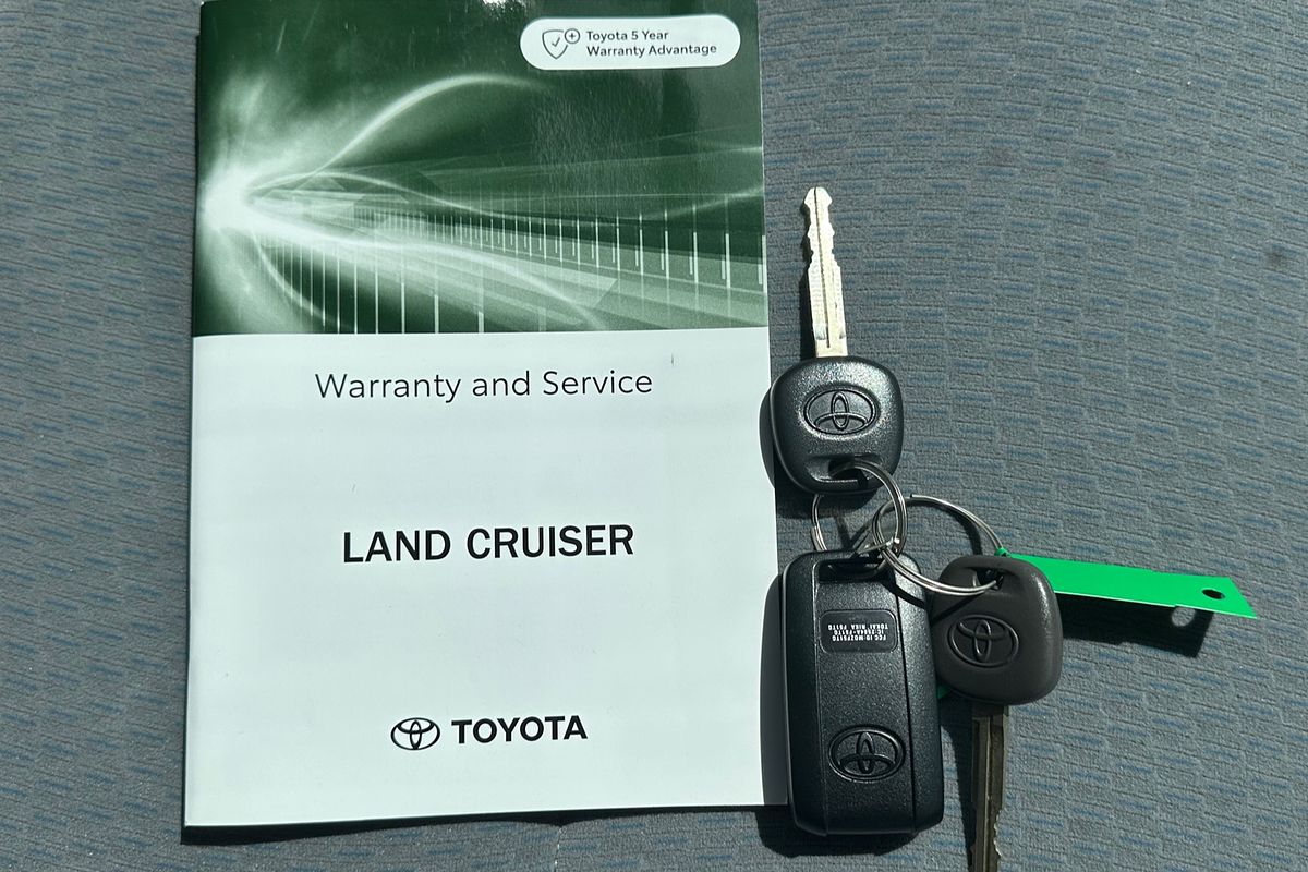 2024 Toyota Landcruiser GXL VDJL76R