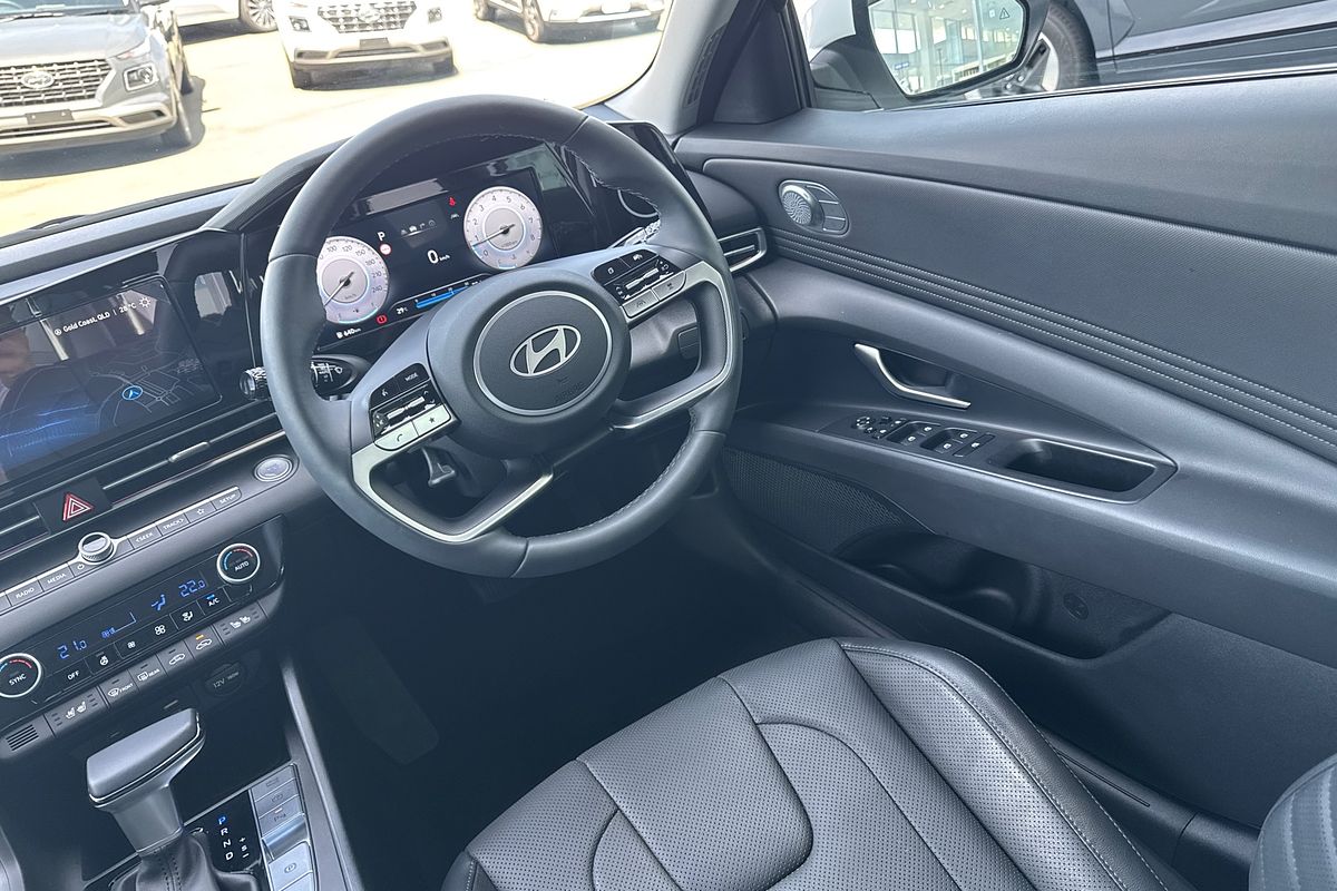 2024 Hyundai i30 Premium CN7.V2