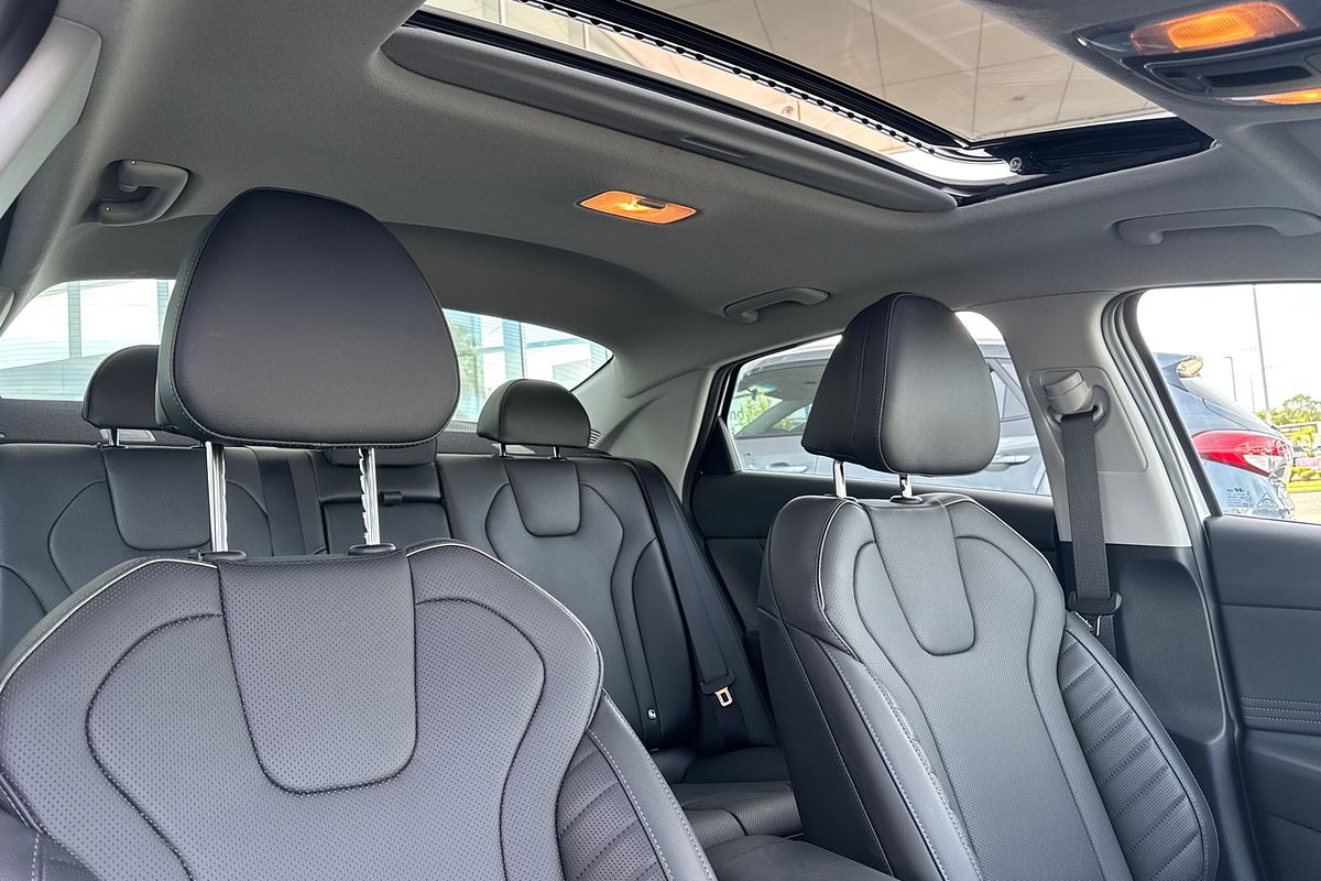 2024 Hyundai i30 Premium CN7.V2