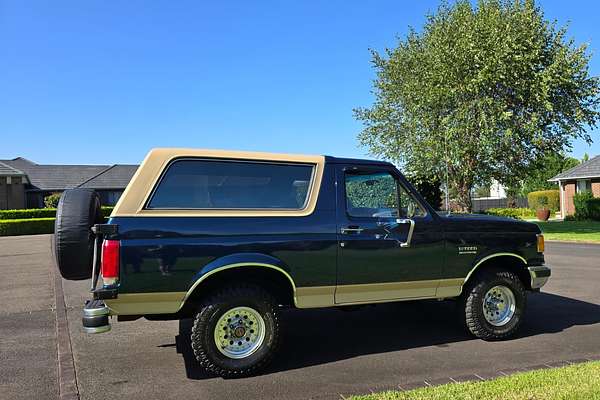 1990 Ford Bronco
