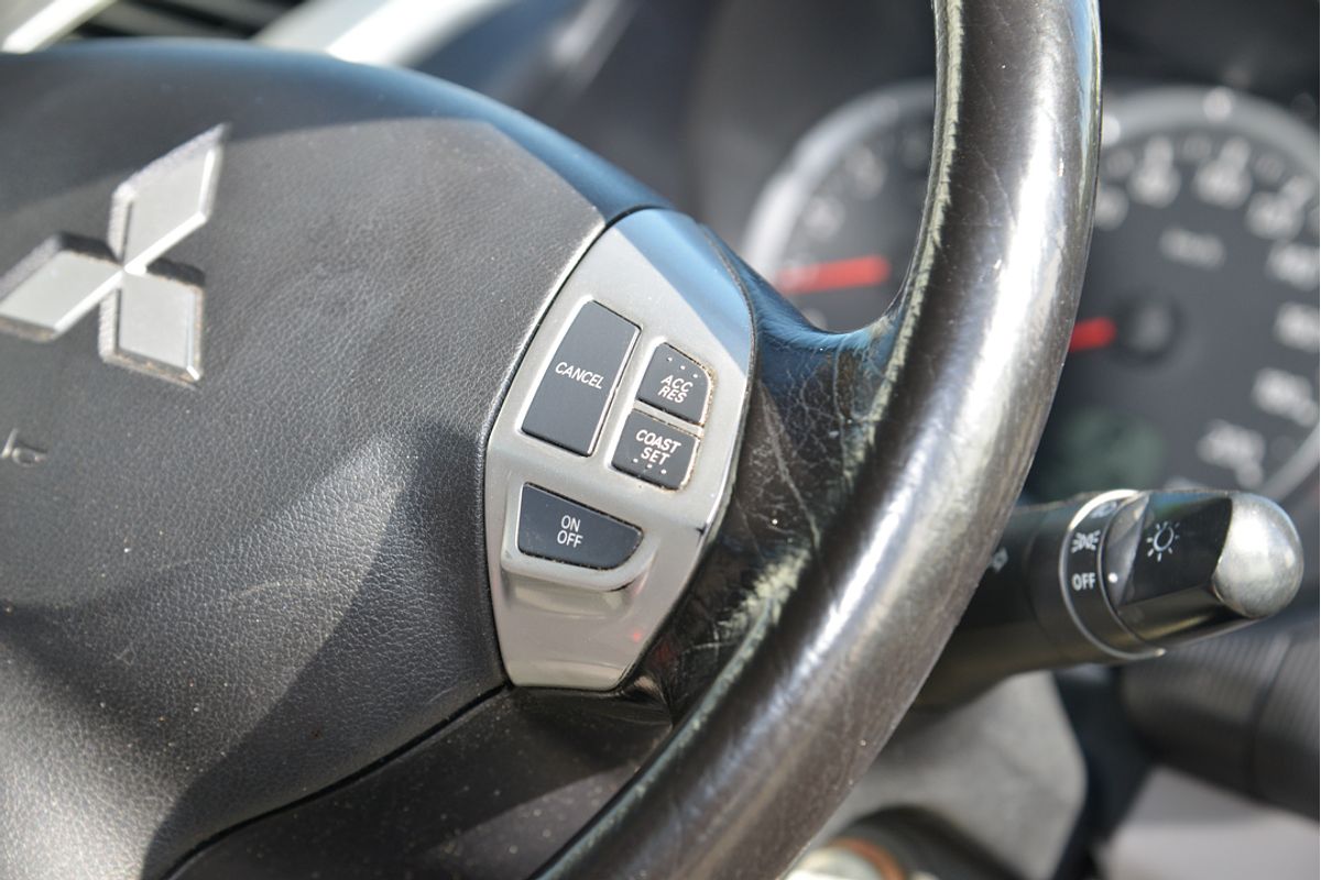 2011 Mitsubishi Triton GL-R MN Rear Wheel Drive