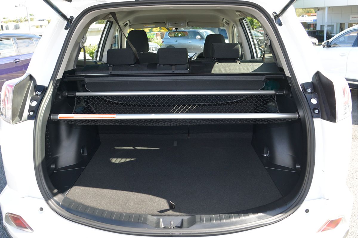 2017 Toyota RAV4 GX ZSA42R