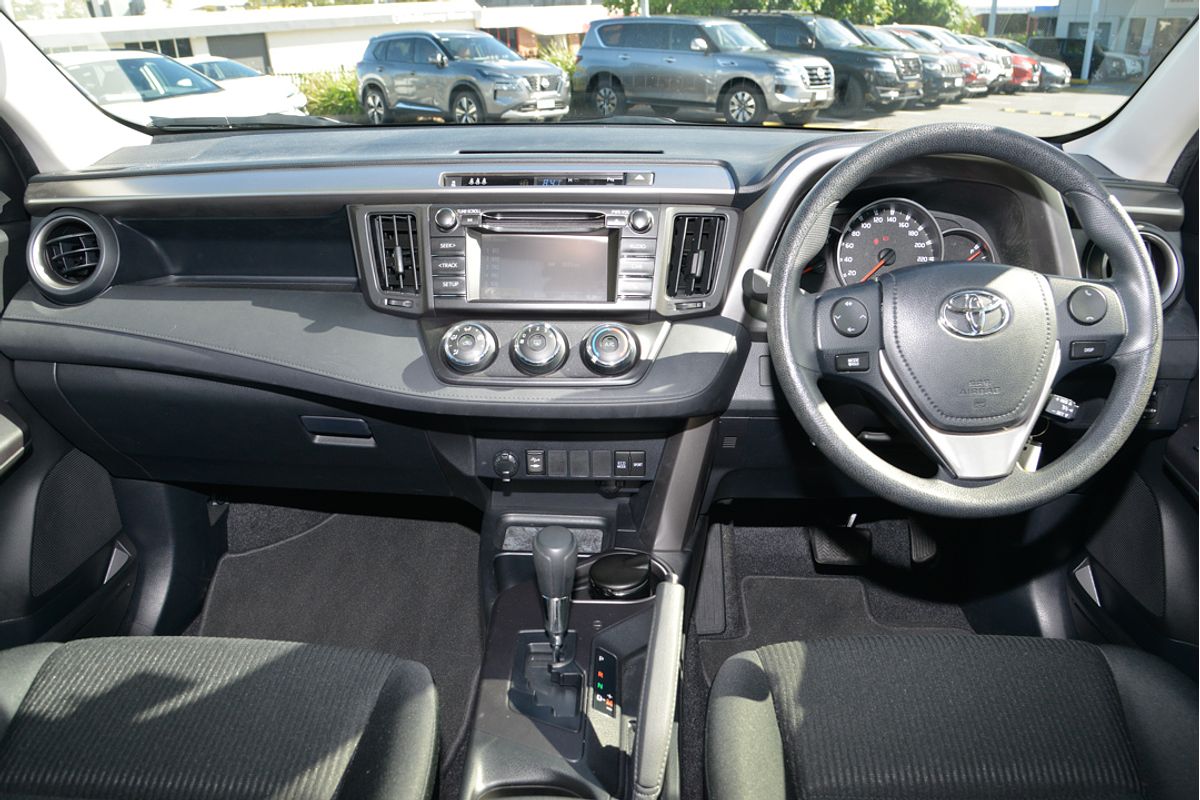 2017 Toyota RAV4 GX ZSA42R