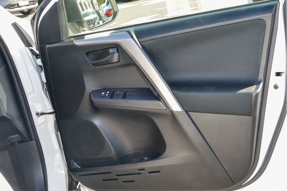 2017 Toyota RAV4 GX ZSA42R