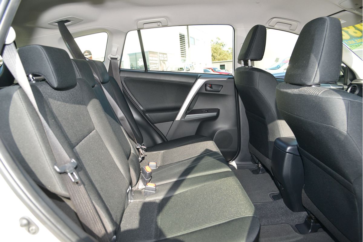 2017 Toyota RAV4 GX ZSA42R