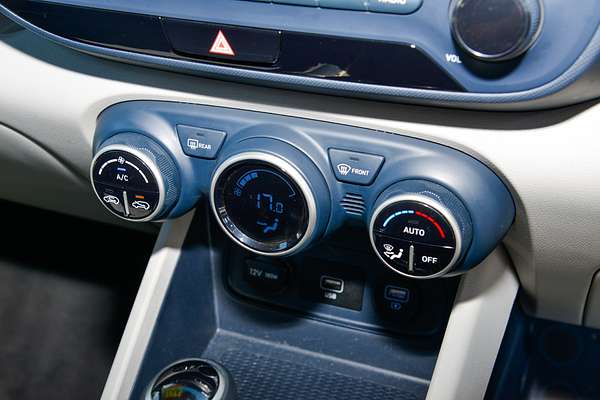 2020 Hyundai Venue Elite QX