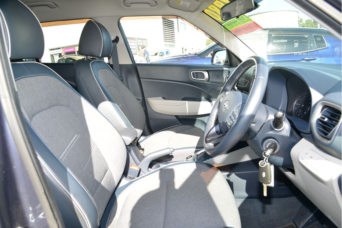 2020 Hyundai Venue Elite QX