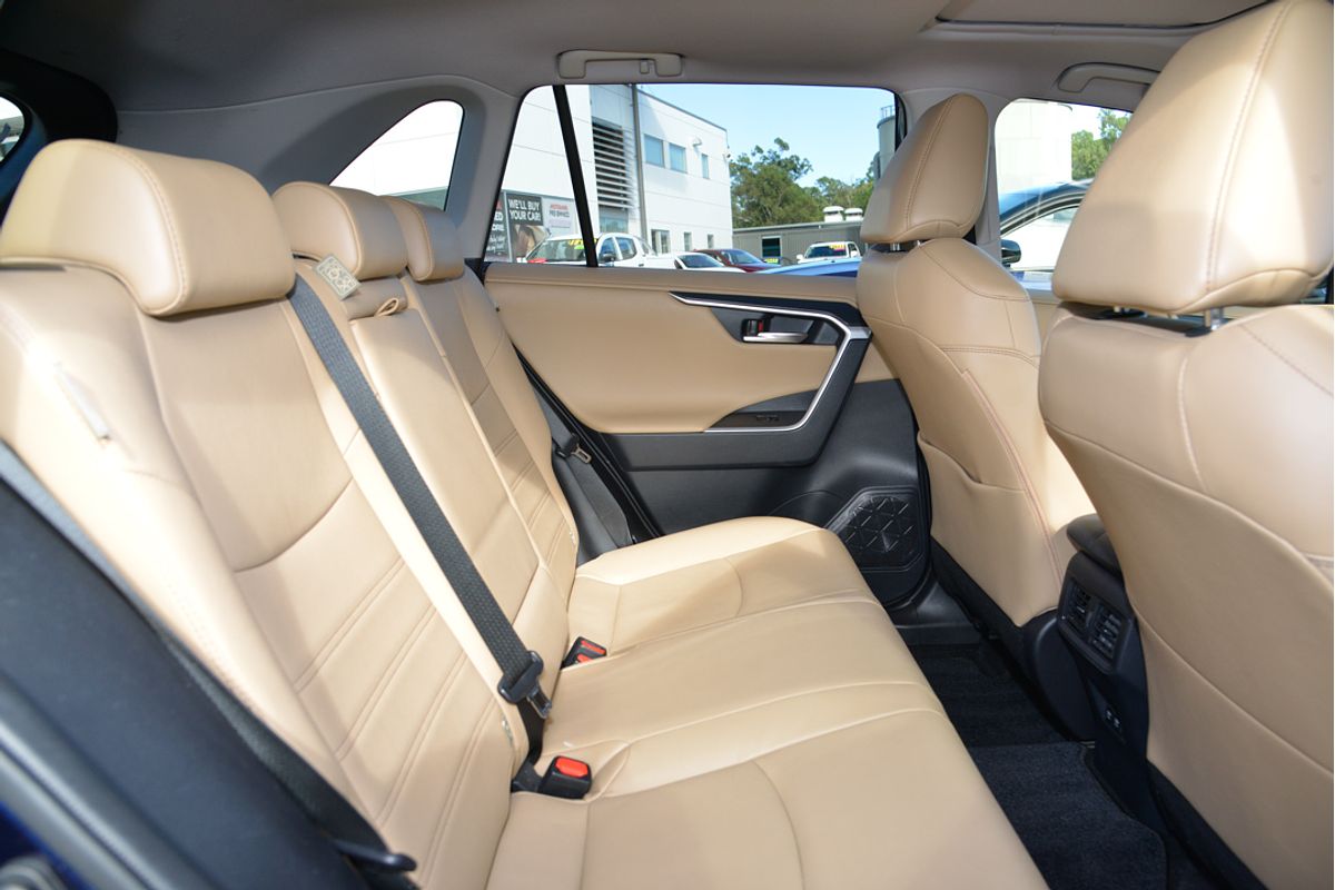 2021 Toyota RAV4 Cruiser AXAH52R