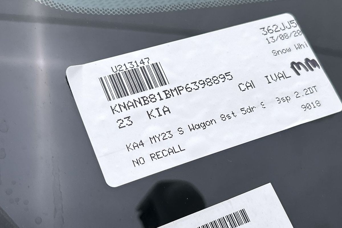 2023 Kia Carnival S KA4