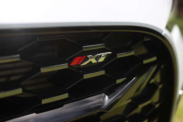 2024 Isuzu MU-X X-TERRAIN