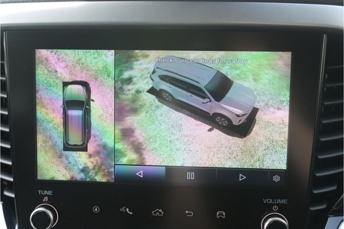 2024 Isuzu MU-X X-TERRAIN