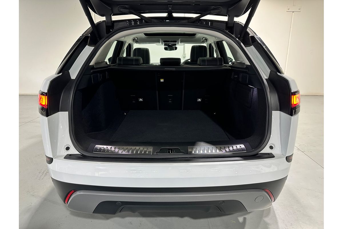 2017 Land Rover Range Rover Velar D300 R-Dynamic HSE L560
