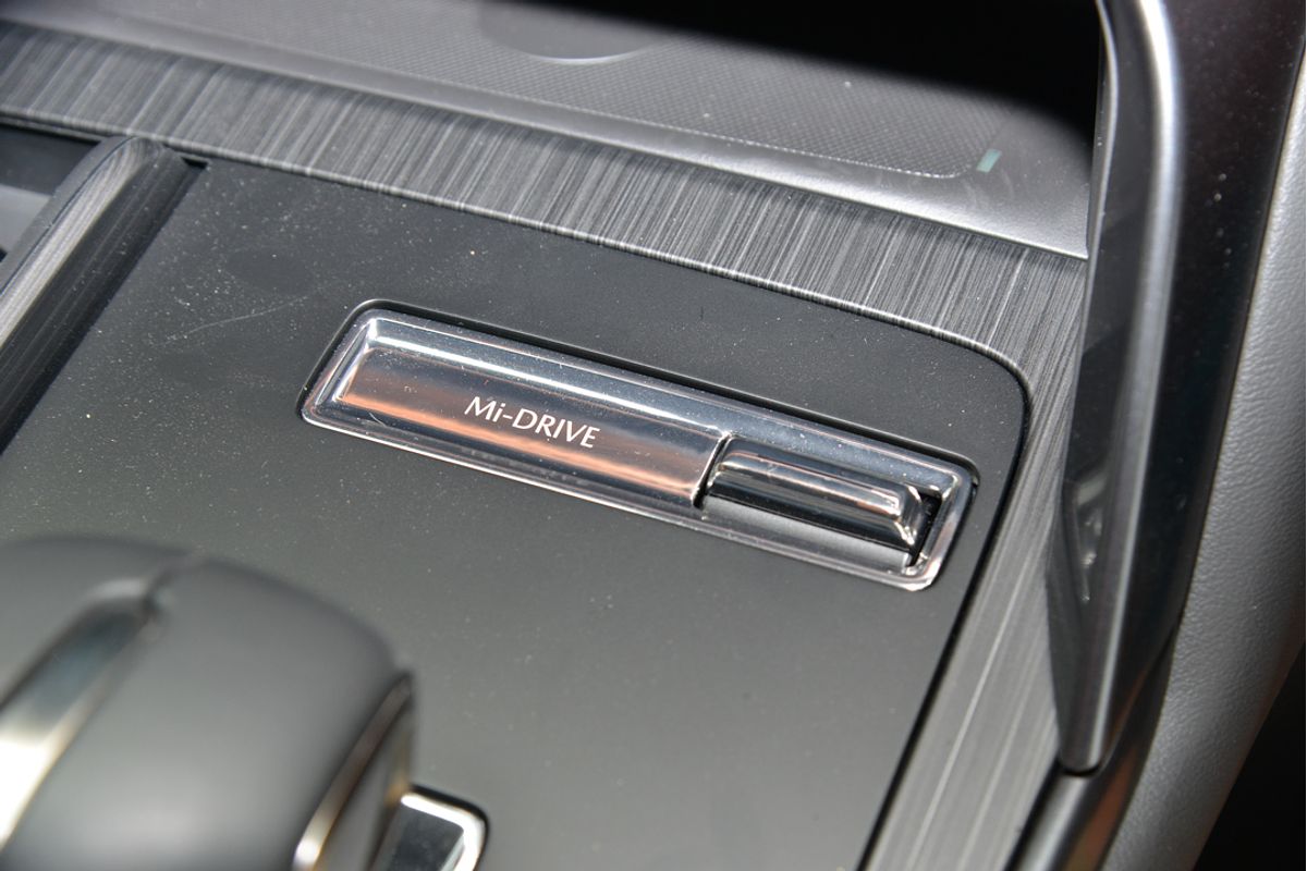2024 Mazda CX-90 G50e Azami KK