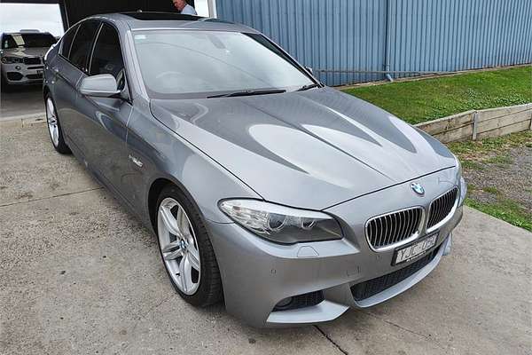2011 BMW 5 Series 520d F10