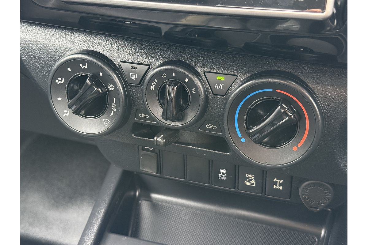 2019 Toyota Hilux SR GUN126R 4X4