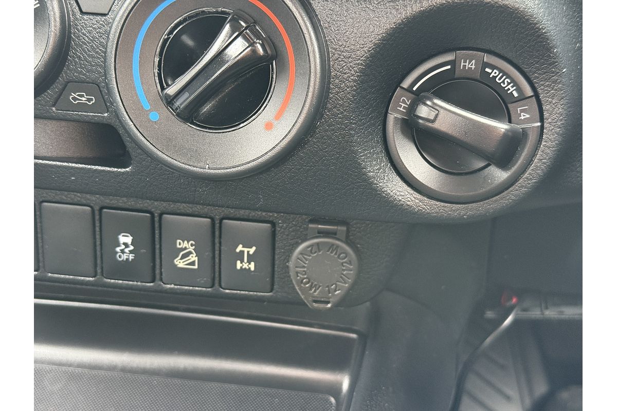 2019 Toyota Hilux SR GUN126R 4X4