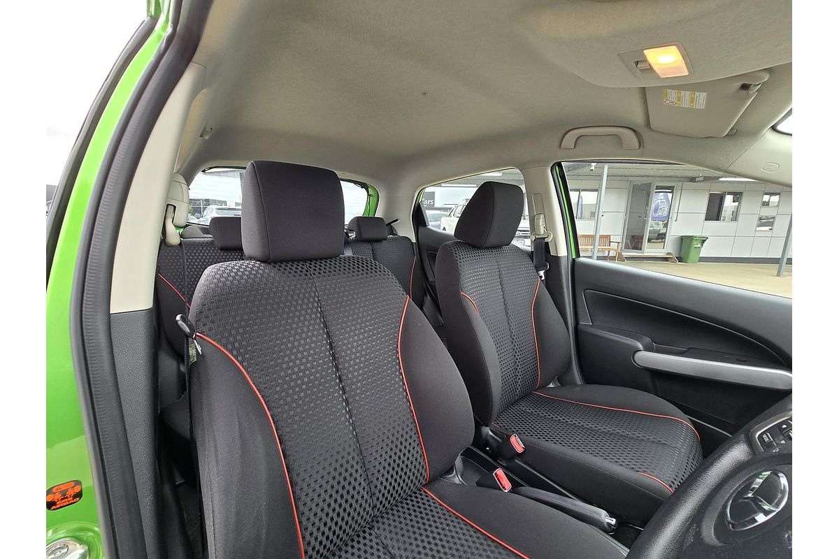2011 Mazda 2 Maxx DE Series 1