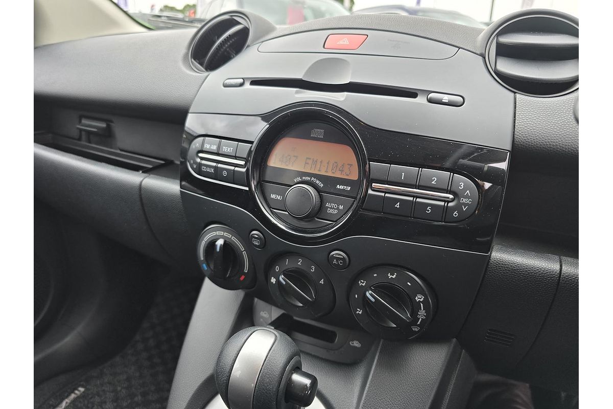 2011 Mazda 2 Maxx DE Series 1