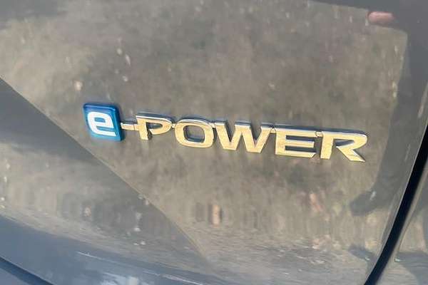 2025 Nissan QASHQAI N-DESIGN e-POWER J12