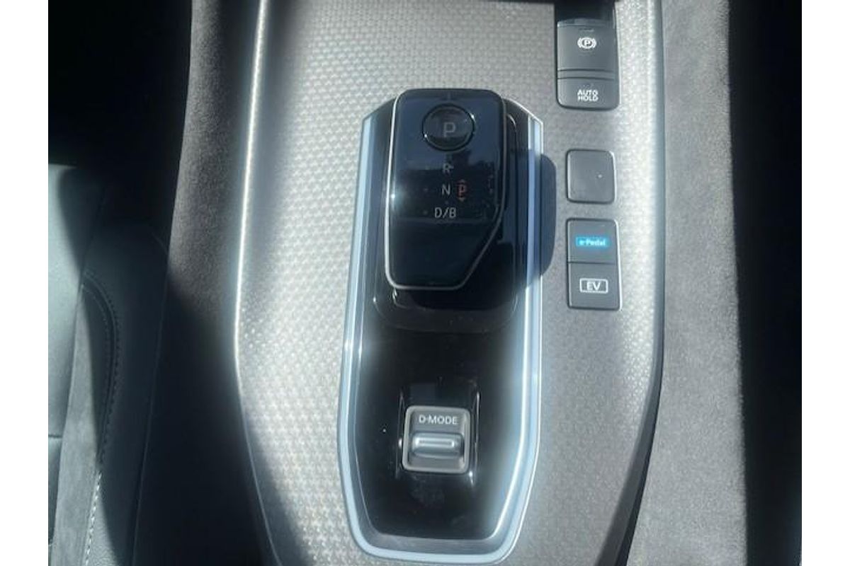 2025 Nissan QASHQAI N-DESIGN e-POWER J12